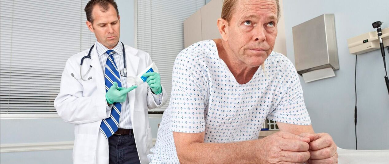 Patiënt met prostatitis bij een proctoloog